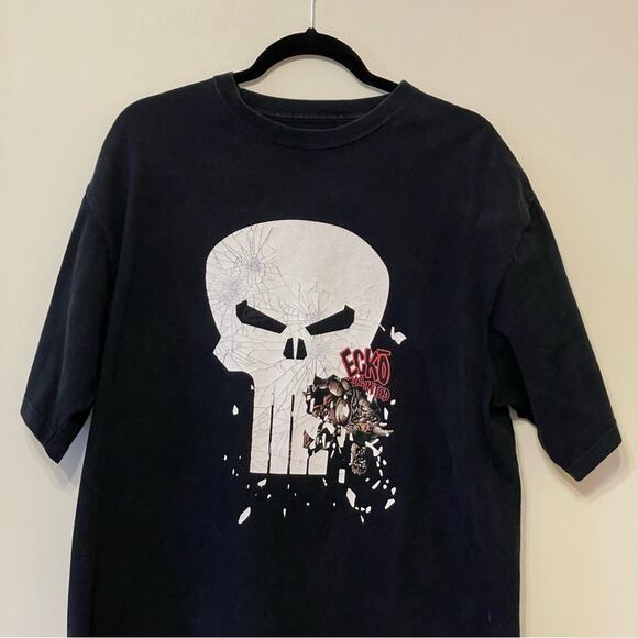 Y2K Vintage Ecko Unltd. L black white short sleeve t-shirt The Punisher Marvel - Picture 2 of 7